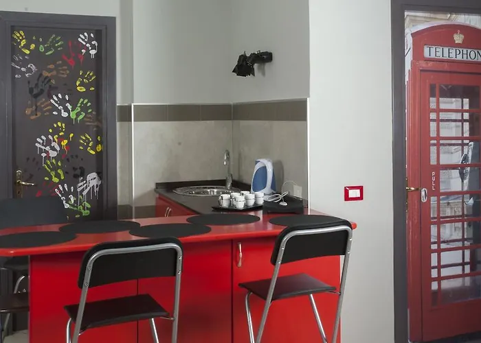 City Pompei Accommodations Bed and breakfast 3*