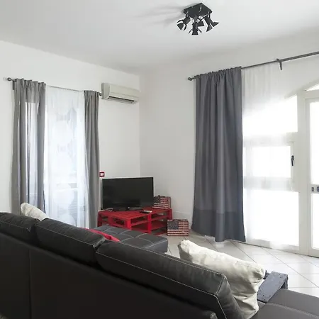 City Pompei Accommodations 2*