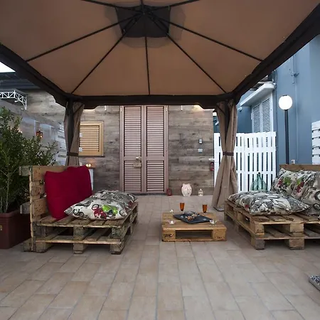 Oda ve Kahvaltı City Pompei Accommodations