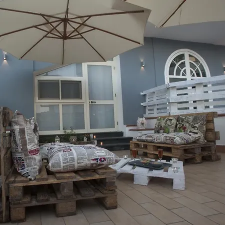 فندق مبيت وإفطار City Pompei Accommodations 2*